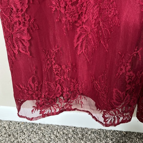 NEW Minuet burgundy sleeveless strappy prom gala formal lacey maxi long gown - Picture 5 of 11